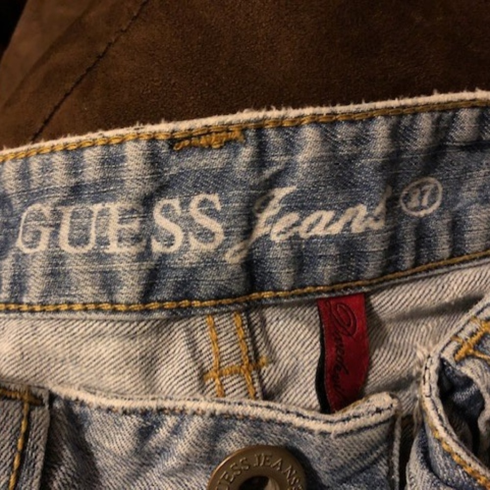 Guess Ripped Jeans - Picture 3 of 7